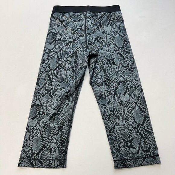 Nike Pro Womens Crop Leggings Multicolor Mid Rise Stretch Workout Snake Print M - Picture 5 of 10